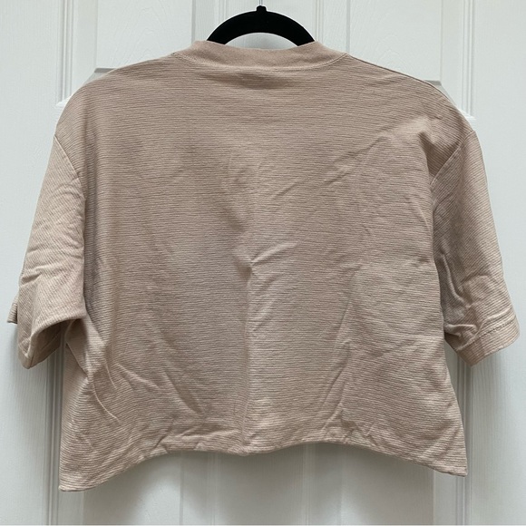 Oneita Crew Neck Cropped T-shirt 100% Cotton Neutral Color Made in USA - Picture 4 of 4